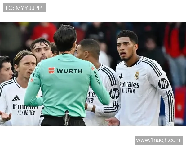 意甲焦点战平局收官皇马曼联点球大战引发争议判罚全场沸腾