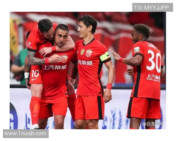 中超精彩对决AC米兰险胜巴黎圣日耳曼红牌事件引发全场热议